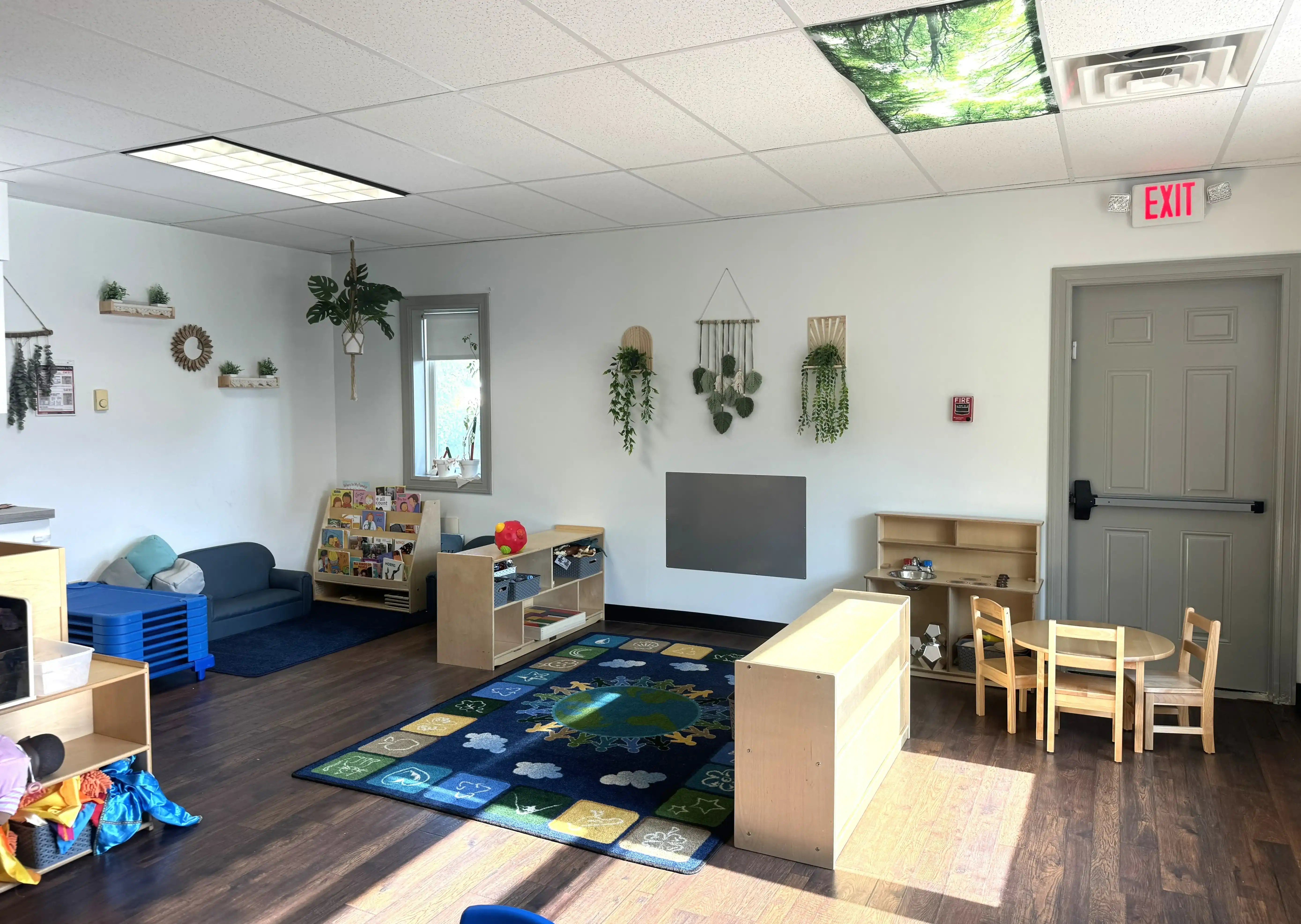 BrightPath Clarence offers exceptional daycare, preschool, and pre-k, nurturing children from six weeks to school age.